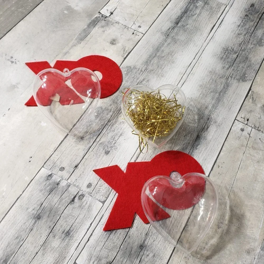 Set of 3 Clear Plastic Fillable Heart Containers - 4